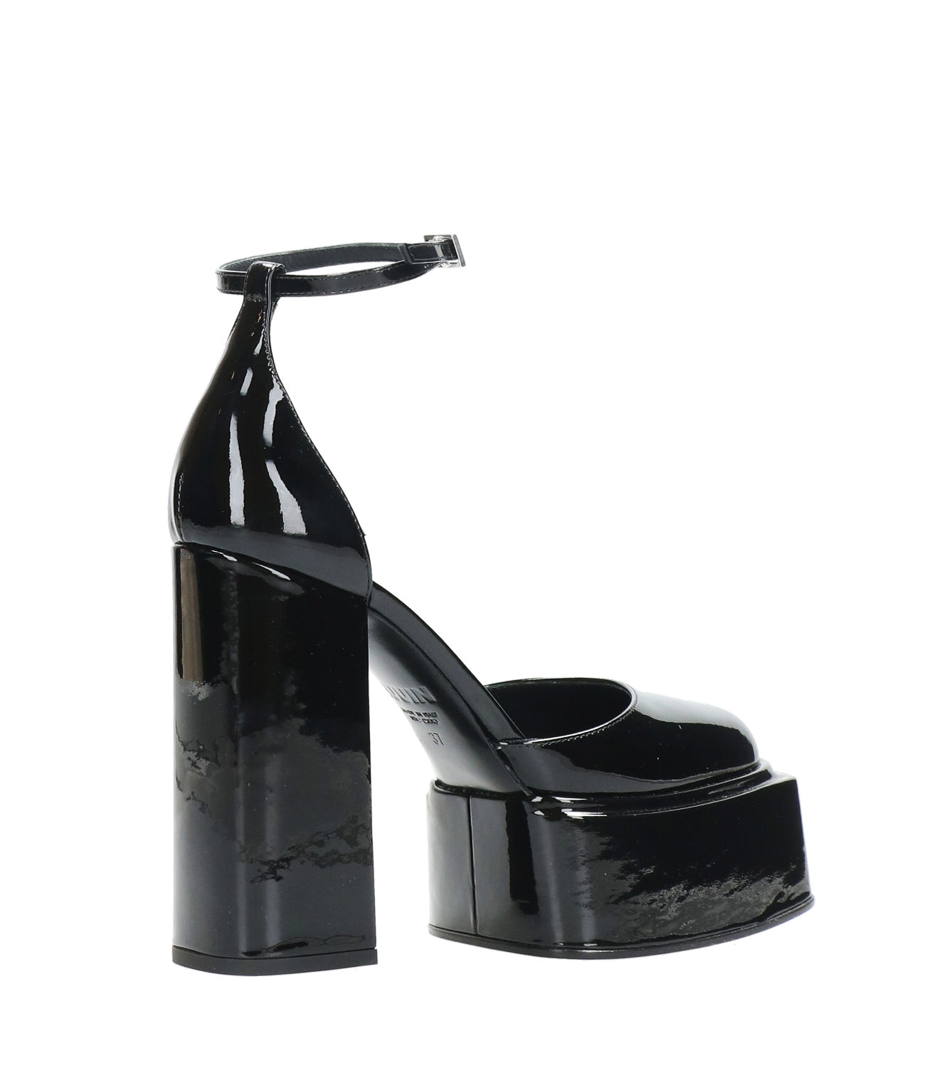 3Juin | Decolletè Nero