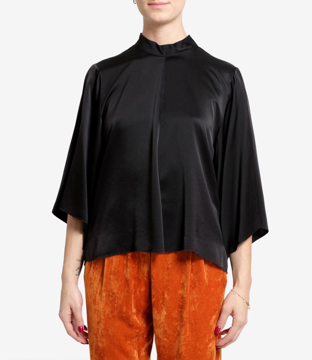 strong_strong | Black Top