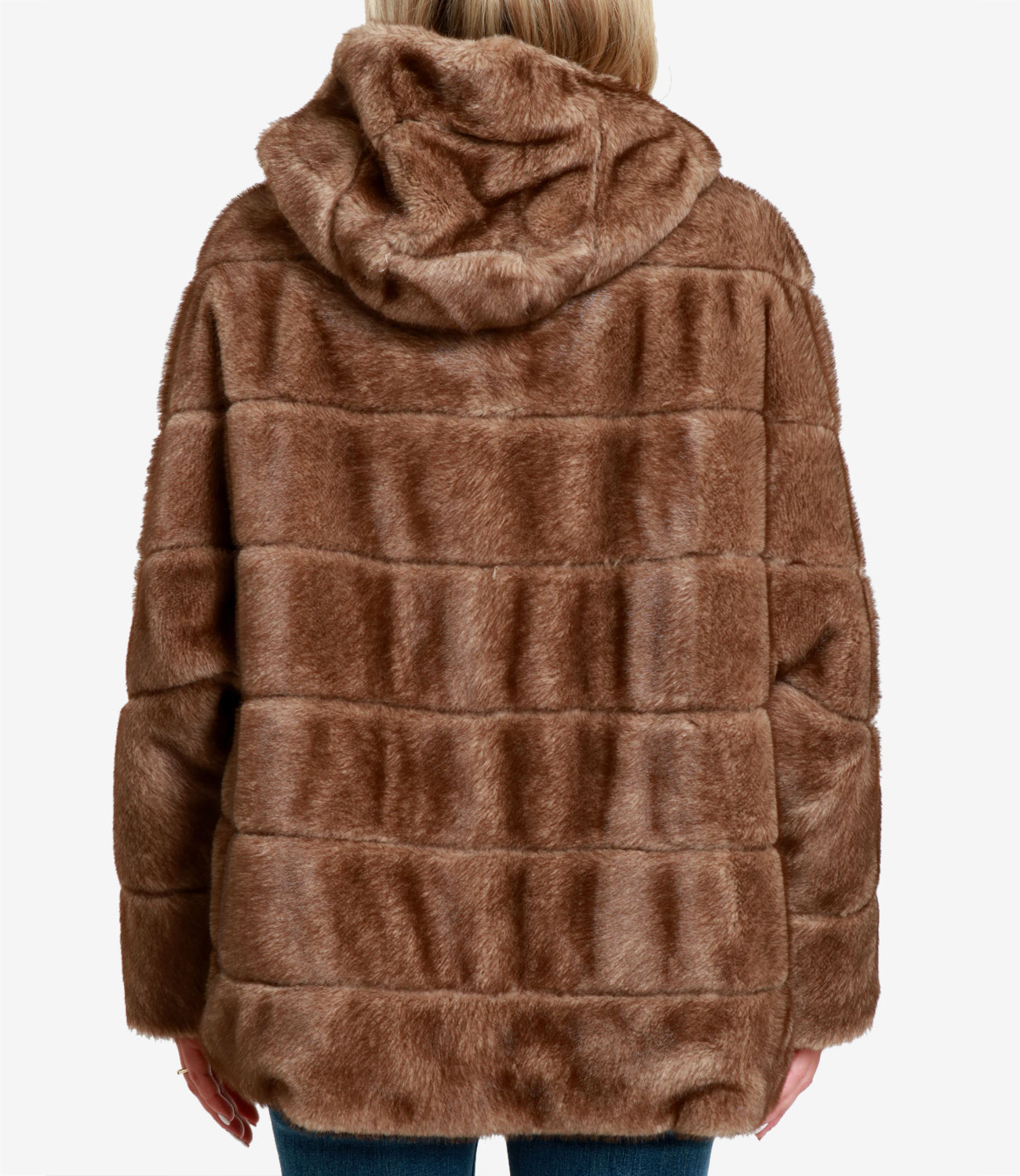 Betta Corradi | Cappa Castoro