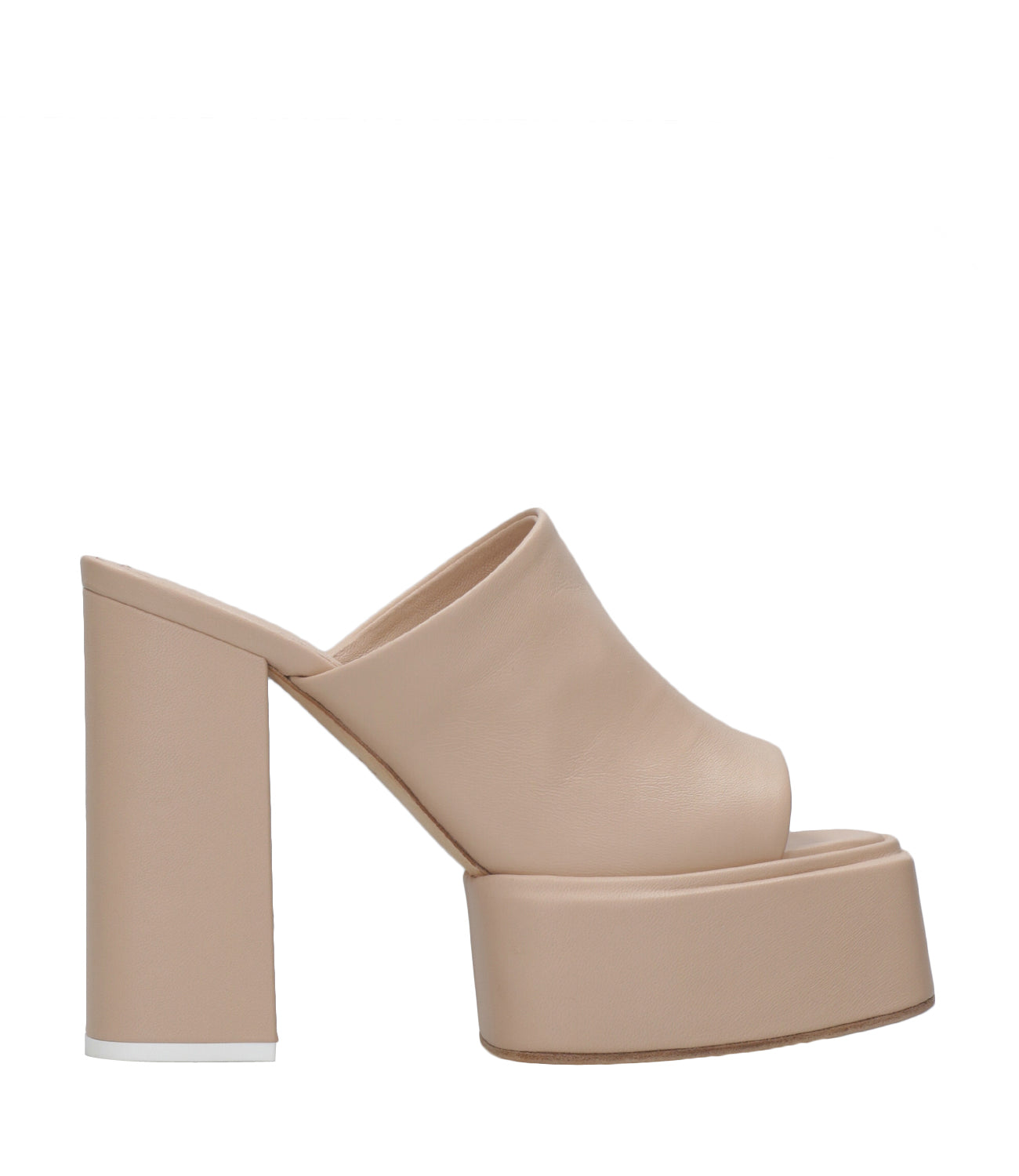 3Juin | Sandalwood Sue Sand