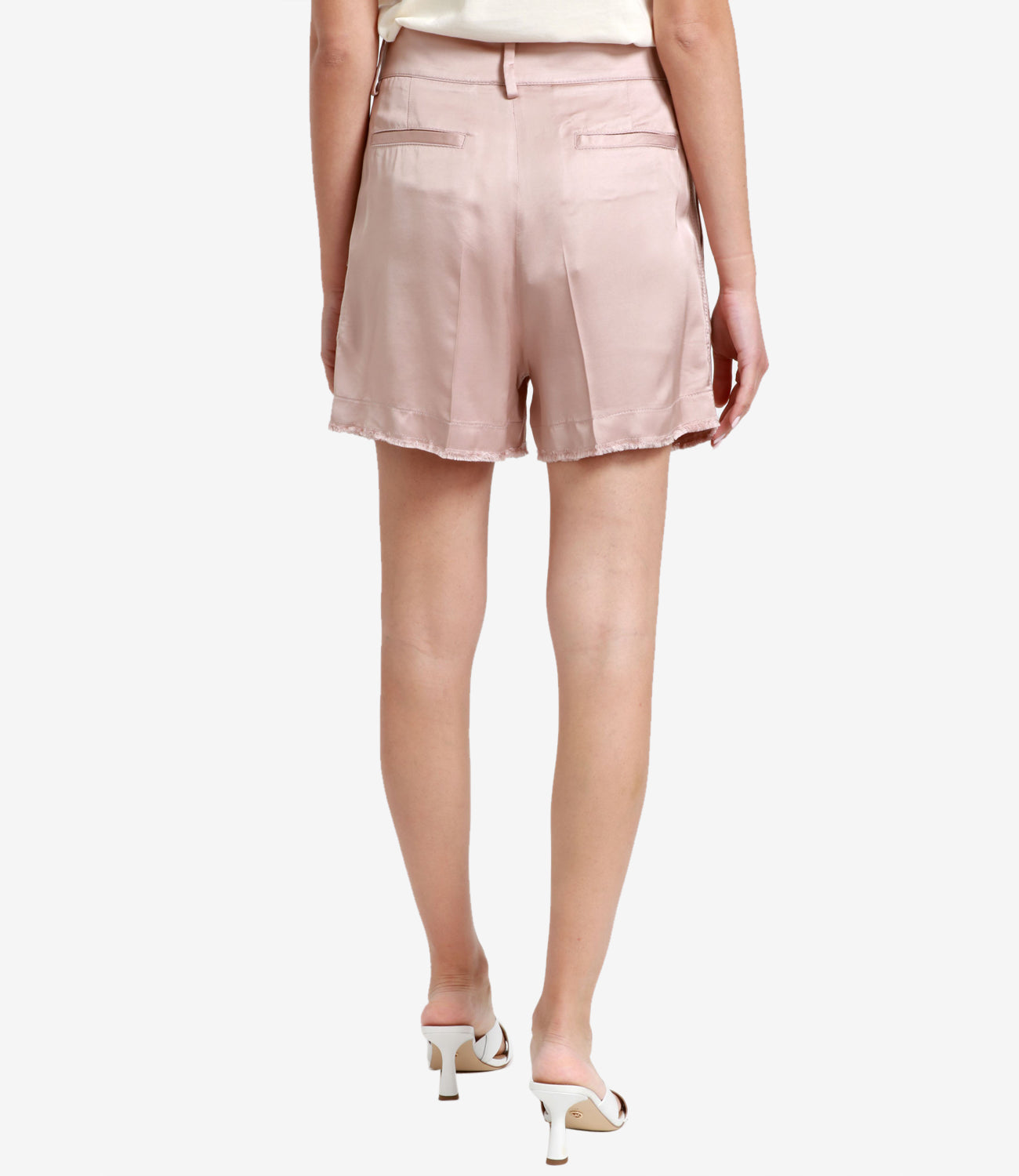 N 21 | Shorts Powder