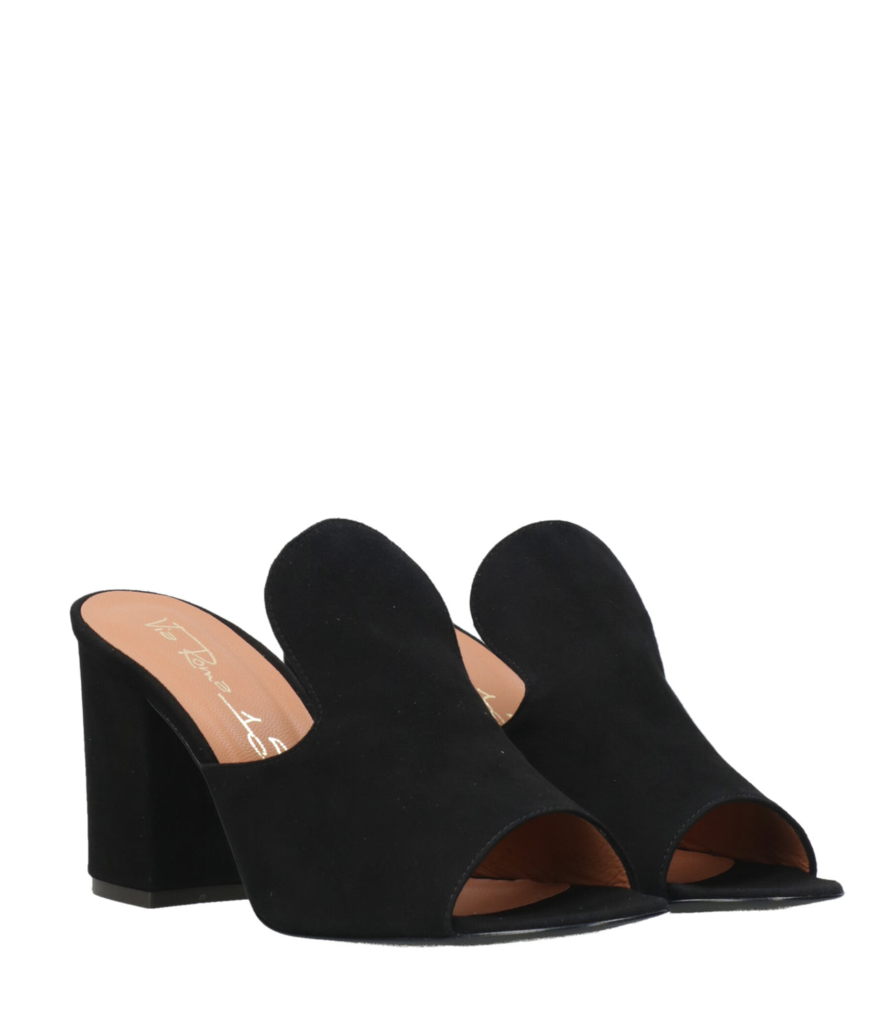Via Roma 15 | Sandalwood Black