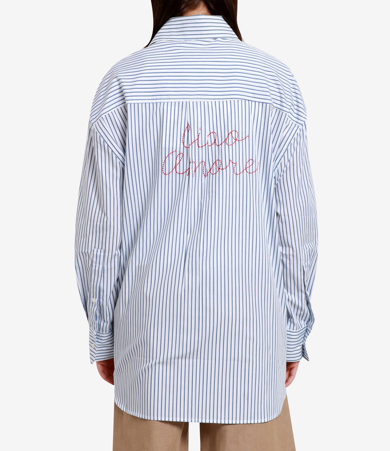 Giada Benincasa | Camicia Celeste e Bianca