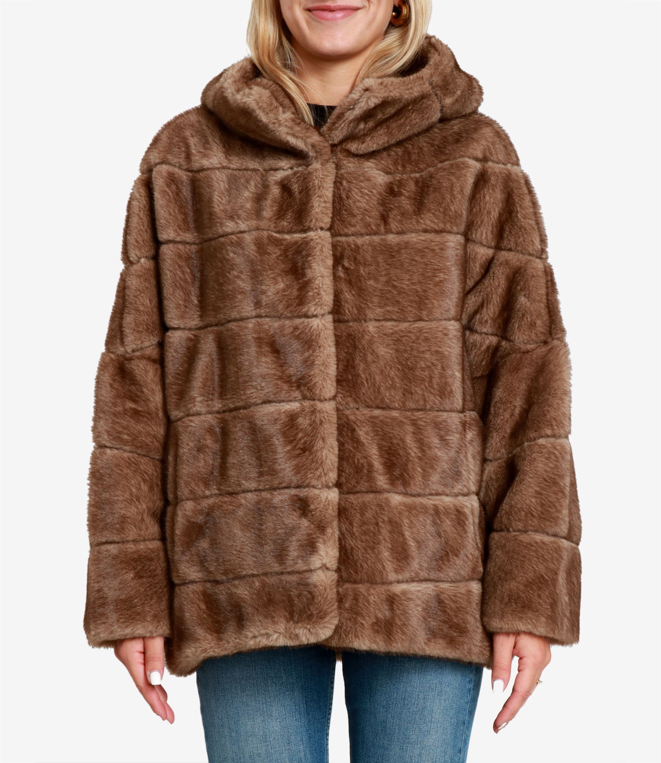 Betta Corradi | Cappa Castoro