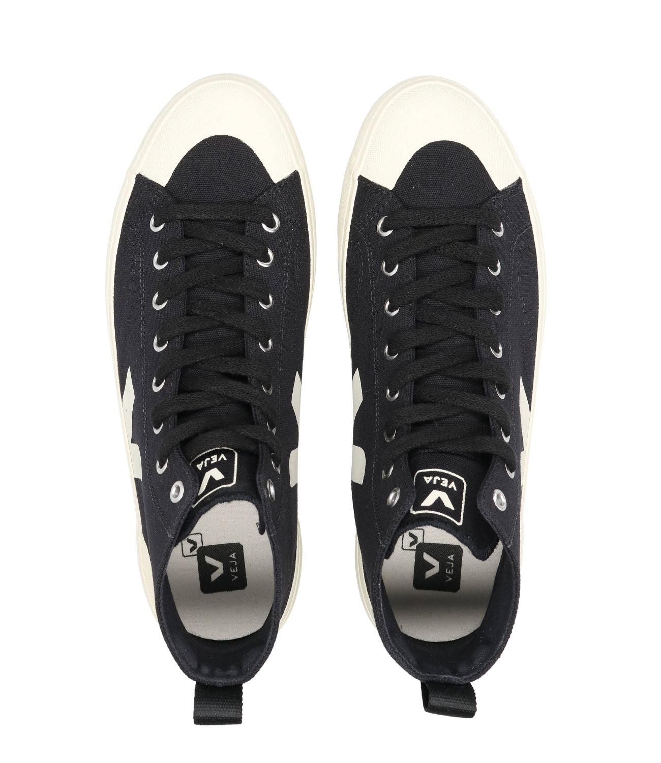 Veja | High Sneakers Black and White
