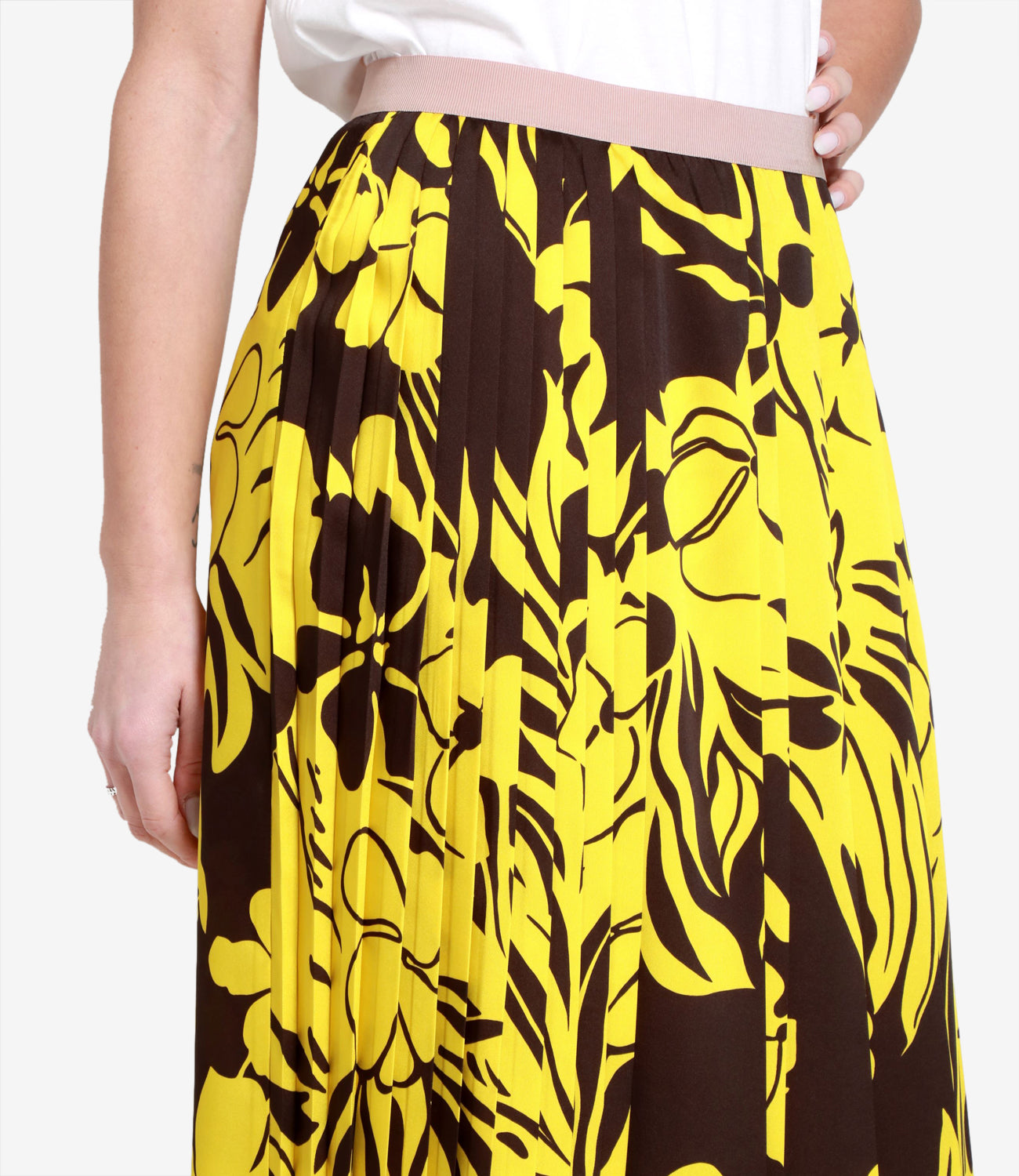 N 21 | Yellow and Black Skirt