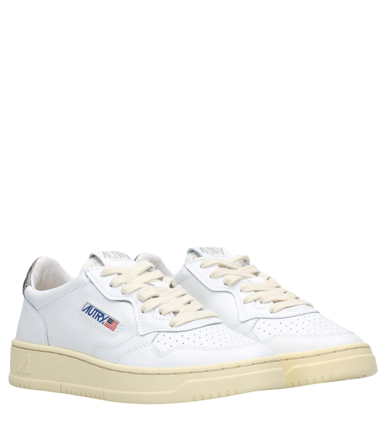Autry | Medalist Low White and Silver Sneakers
